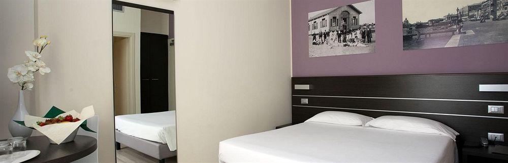 Vienna Hotel 3*